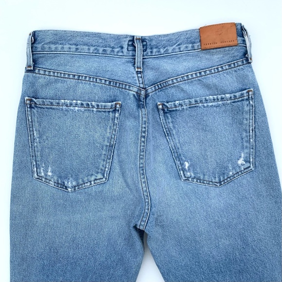 Citizens of Humanity Jeans Libby Relaxed Bootcut Straight Leg Distressed Size 27 - Picture 5 of 9